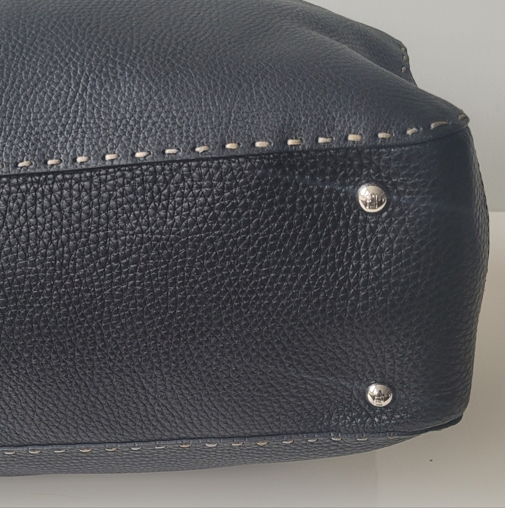 FENDI Selleria Black Leather Tote Bag - Picture 11 of 16